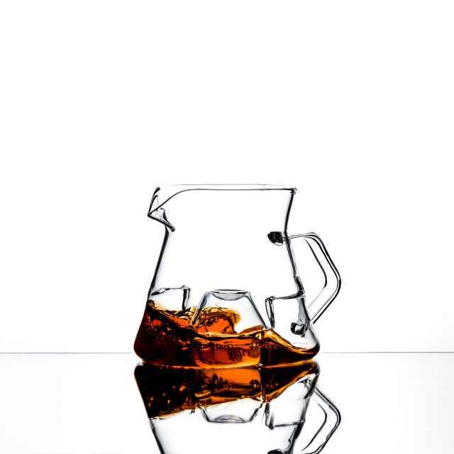 ICOSA Avensi Wave Cyclone Sensory Carafe-Small-